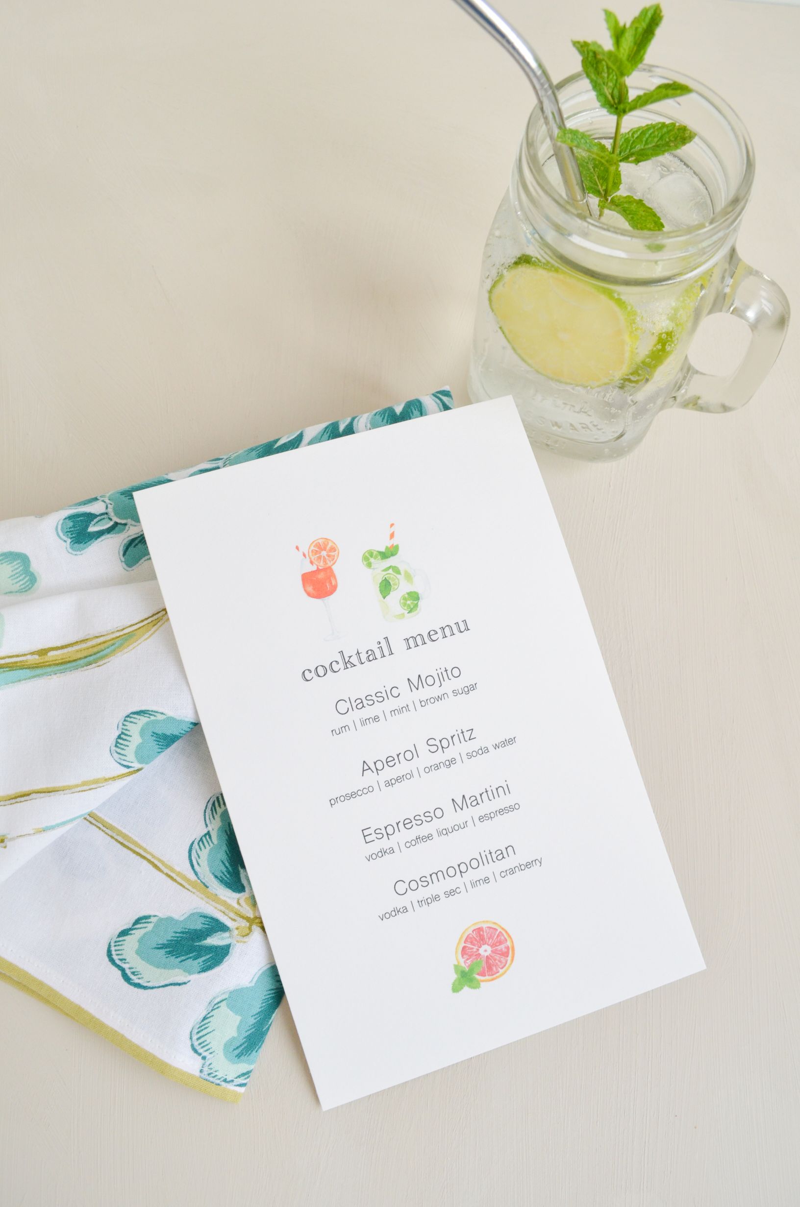 zomerse printable gratis cocktail menu